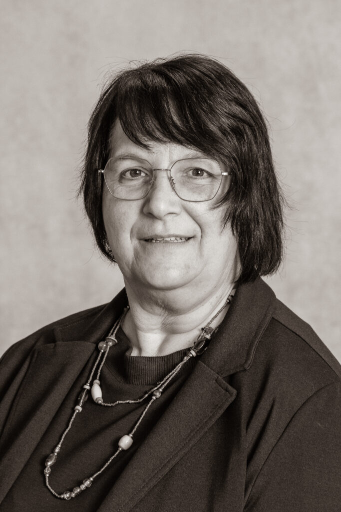 Silvia Heschl