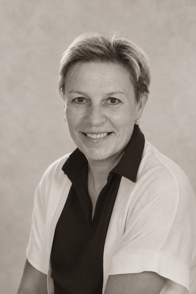 Karina Weinbacher
